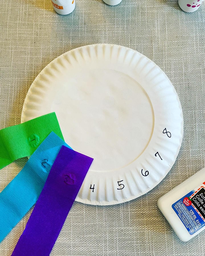 Streamers on the Paper Plate