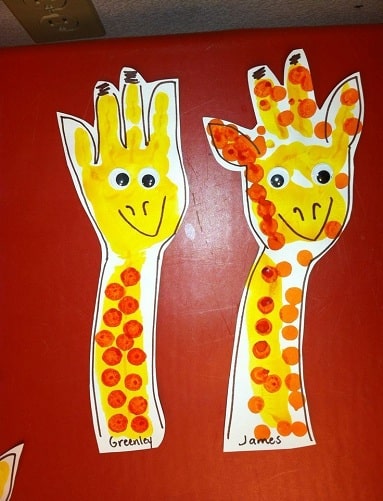 Handprint Giraffe 