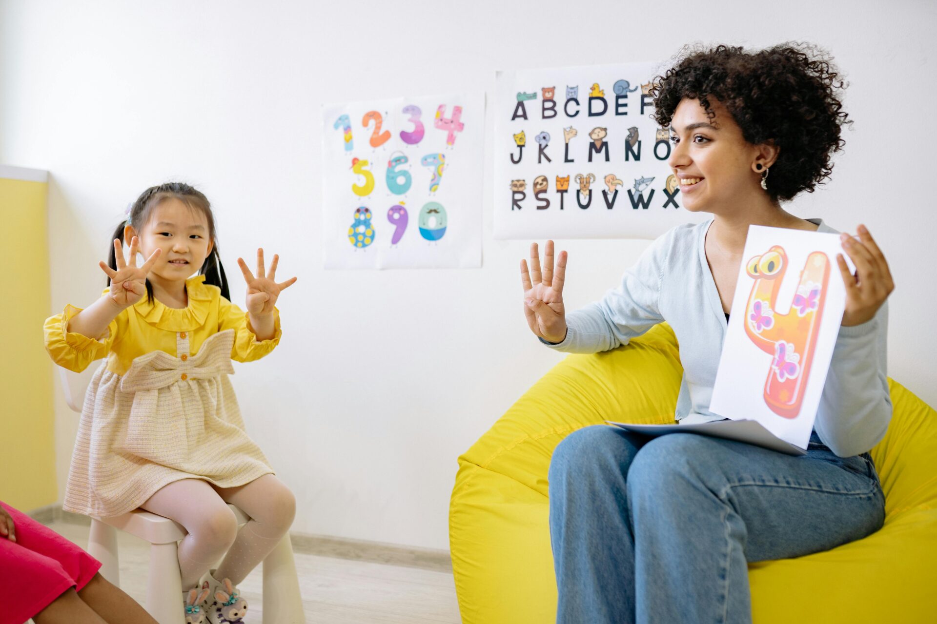 Fun Counting Activity for Preschool: Hungry, Hungry Hollydog ⋆ The ...