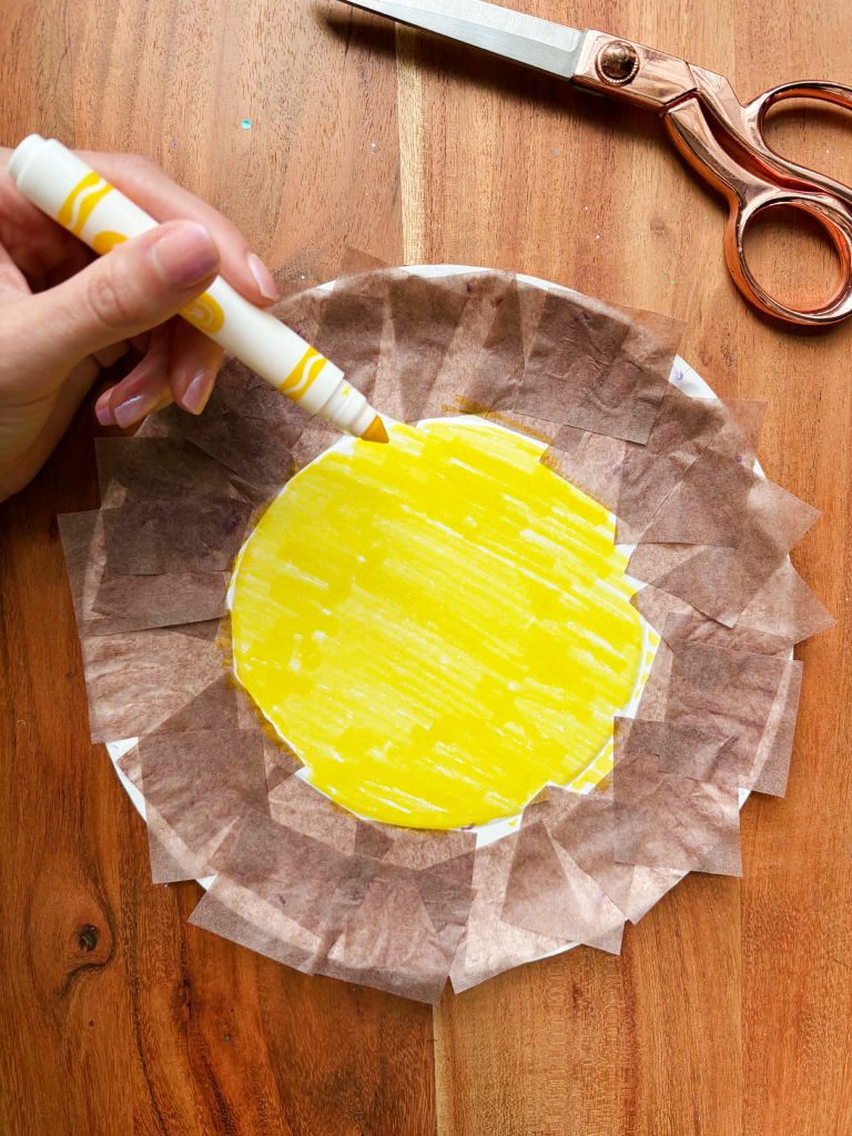 yellow face for lion craft