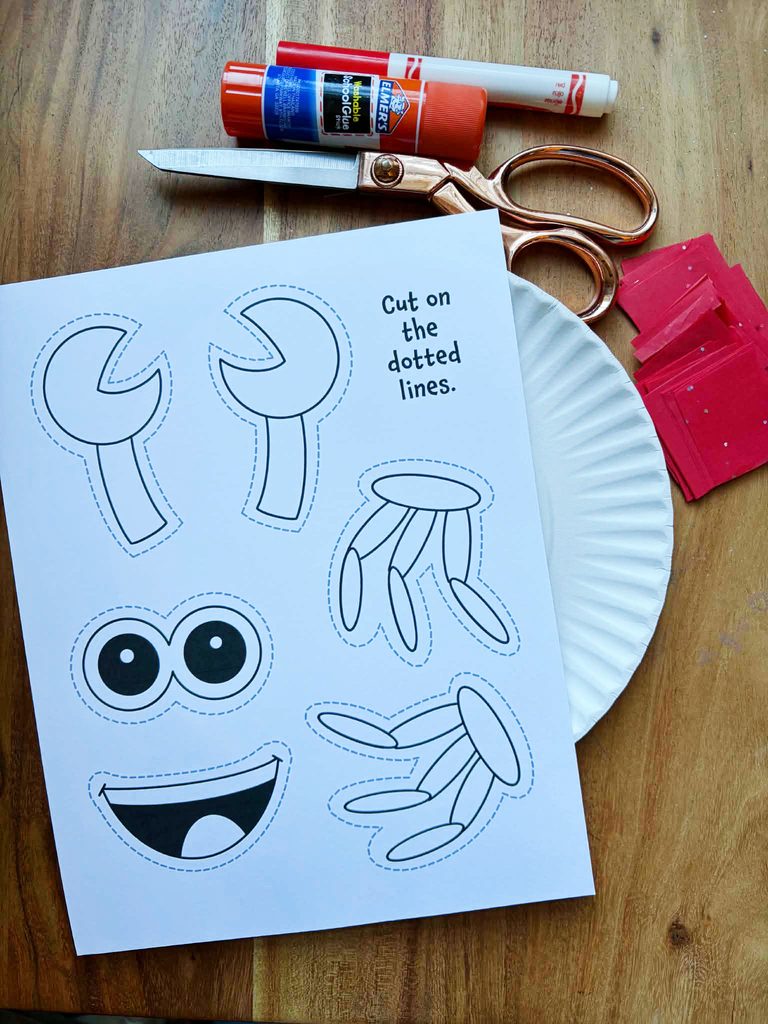 The Cutest Paper Plate Crab Craft for Preschool! (with free cutouts)