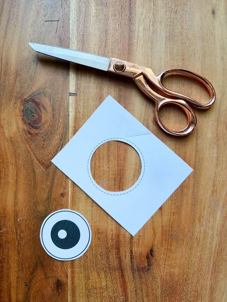 Free Fish Eye Cutout