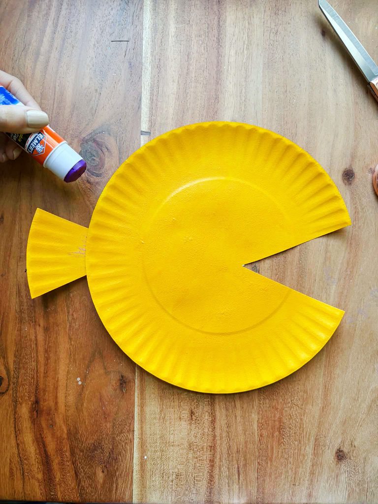 Yellow Paper Plate for Fish Craft
